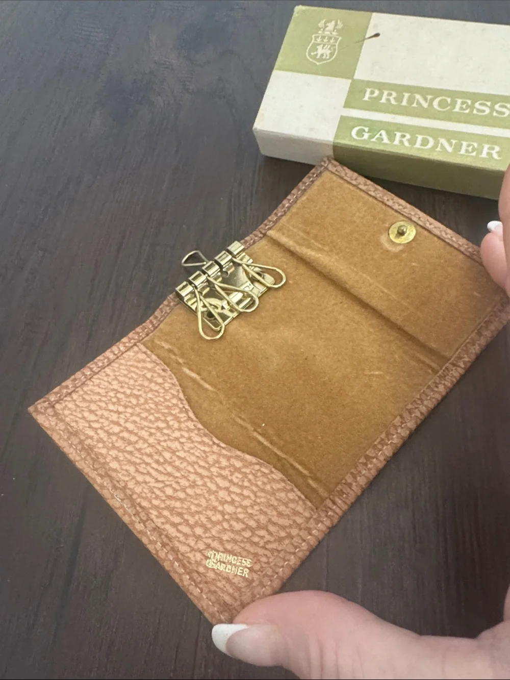 Vintage Princess Gardner Key Case Leather Organizer Trifold